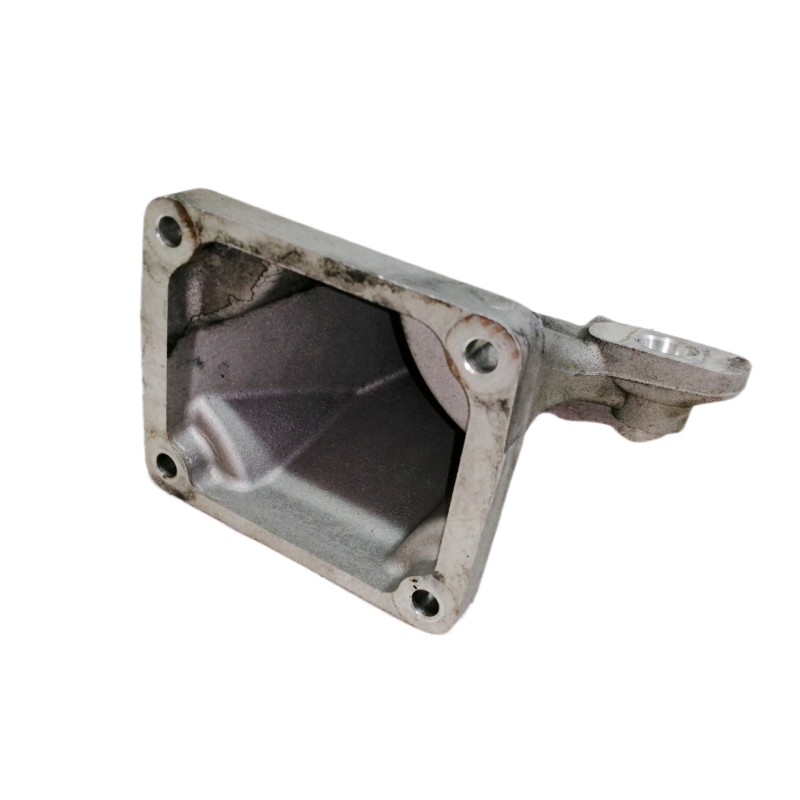 Recambio de soporte motor derecho para ssangyong rodius xdi limited referencia OEM IAM A6652230804  