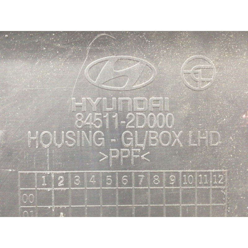 Recambio de guantera para hyundai elantra (xd) 2.0 crdi comfort (4-ptas.) referencia OEM IAM 845112D000  