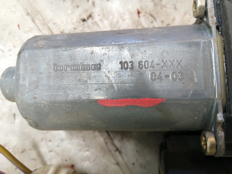 Recambio de elevalunas delantero derecho para ford focus berlina (cak) ambiente referencia OEM IAM 103604XXX  