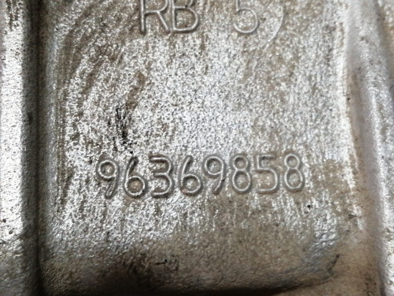 Recambio de colector admision para ford ranger (eq) extrakabine 4x4 referencia OEM IAM 96369858  