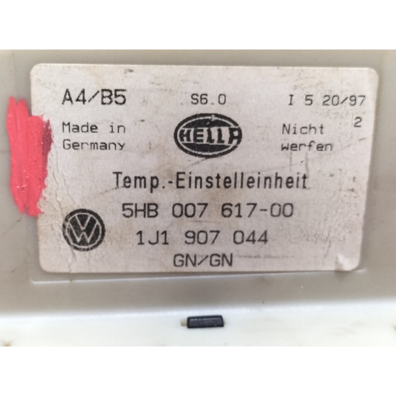 Recambio de mando calefaccion / aire acondicionado para volkswagen passat berlina (3b2) comfortline referencia OEM IAM 5HB007617