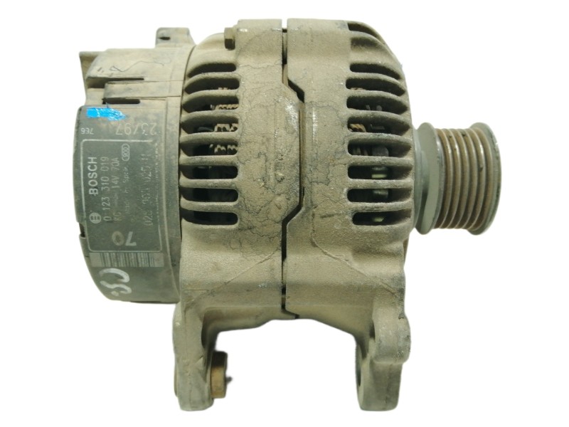 Recambio de alternador para seat ibiza (6k) glx referencia OEM IAM 0123310019  