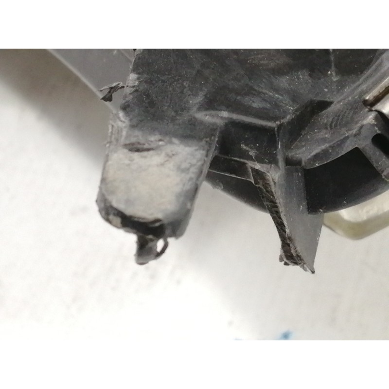 Recambio de faro izquierdo para ford focus berlina (cak) ambiente referencia OEM IAM 1EL24604501 2M5113W030DF / 246789LH / 5DV00