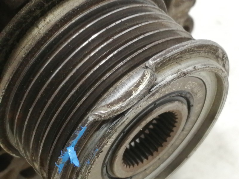 Recambio de alternador para skoda octavia berlina (1z3) ambition referencia OEM IAM 03L903023F TG14C026 2607703A 310000644 