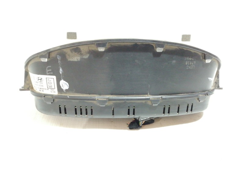 Recambio de cuadro instrumentos para hyundai elantra (xd) 2.0 crdi gls full (5-ptas.) referencia OEM IAM 940132D241  