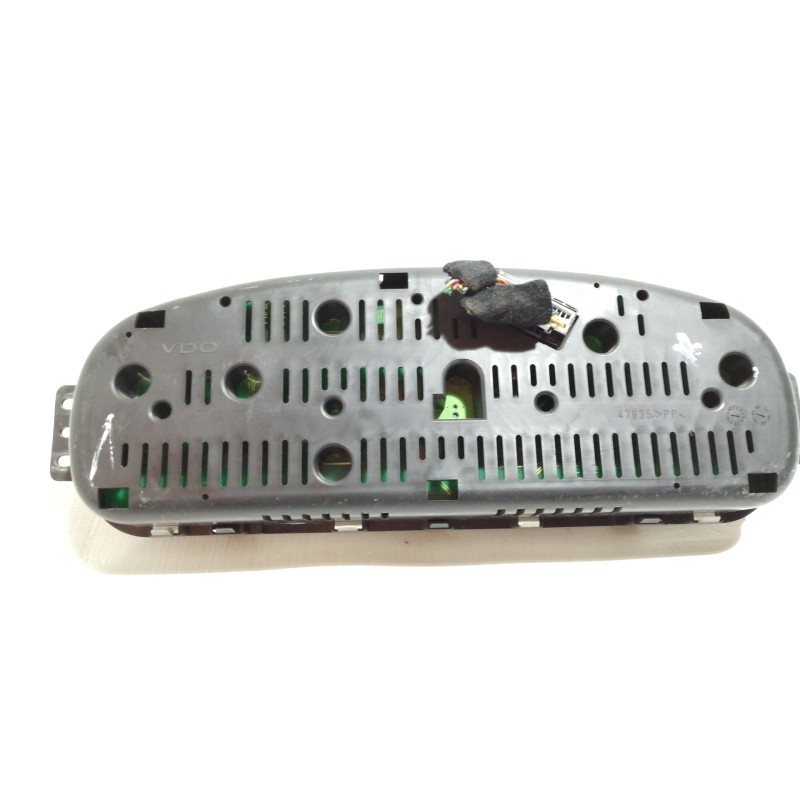 Recambio de cuadro instrumentos para hyundai elantra (xd) 2.0 crdi gls full (5-ptas.) referencia OEM IAM 940132D241  