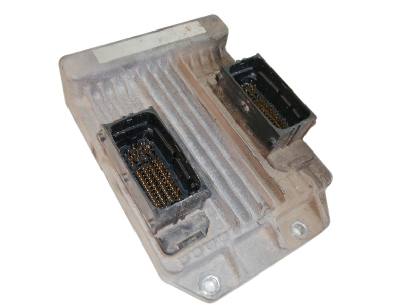 Recambio de centralita motor uce para opel meriva 1.7 16v cdti referencia OEM IAM   