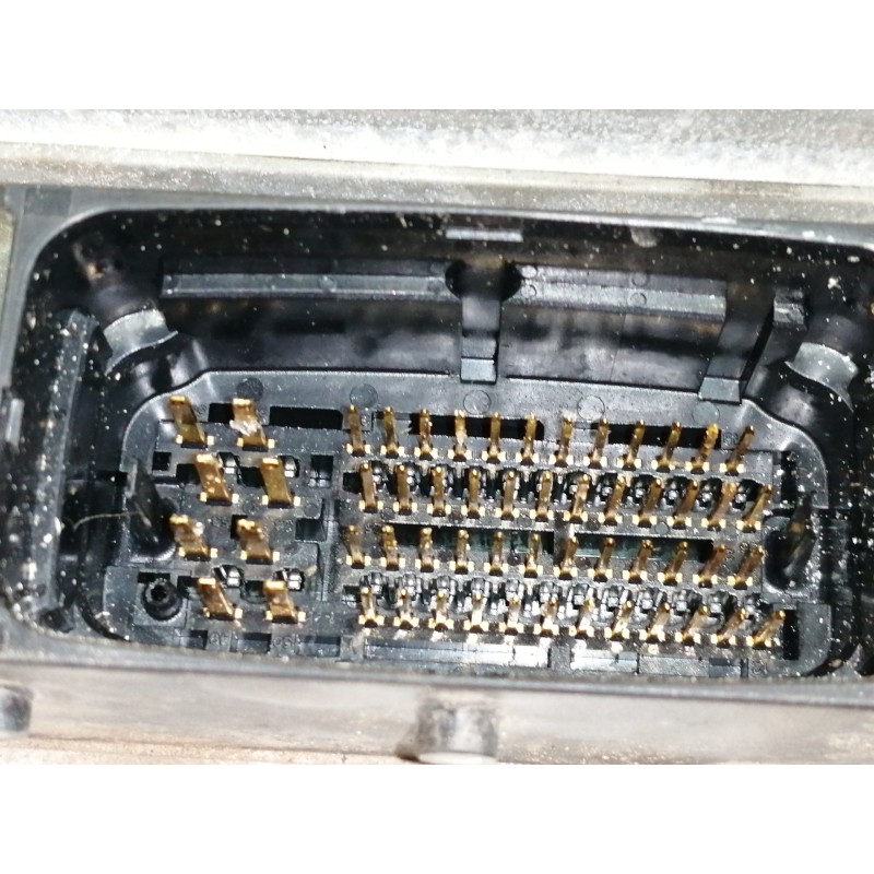 Recambio de centralita motor uce para opel meriva 1.7 16v cdti referencia OEM IAM   