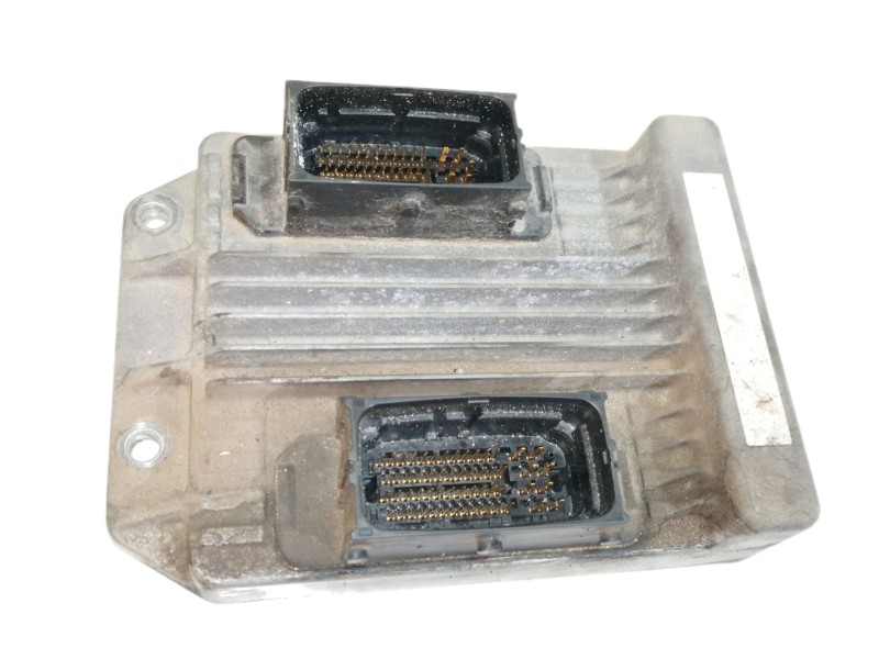 Recambio de centralita motor uce para opel meriva 1.7 16v cdti referencia OEM IAM   
