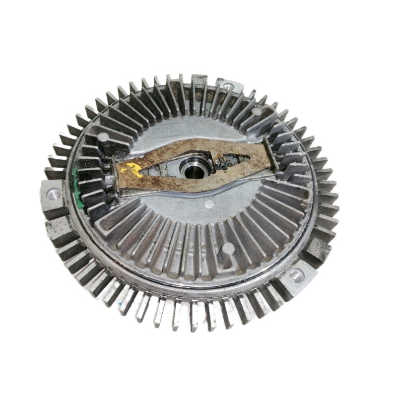 Recambio de maza embrague viscoso para ssangyong rodius xdi limited referencia OEM IAM A6652000222  