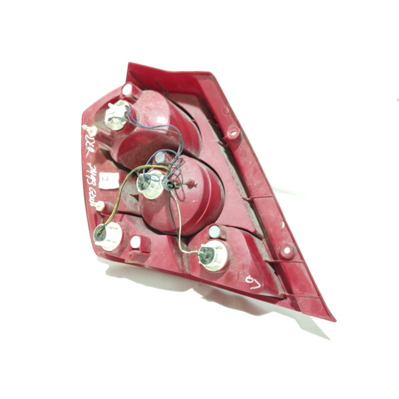 Recambio de piloto trasero derecho para daewoo kalos 1.4 se referencia OEM IAM   