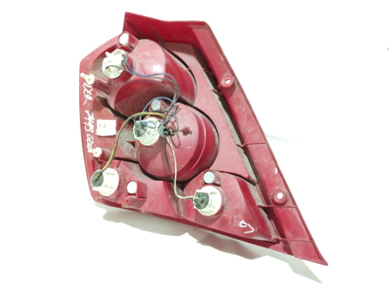 Recambio de piloto trasero derecho para daewoo kalos 1.4 se referencia OEM IAM   