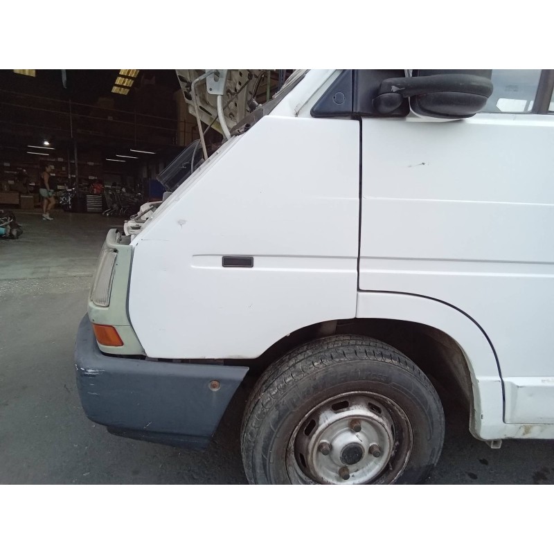 Recambio de aleta delantera izquierda para renault trafic (desde 5.89) t 1400 referencia OEM IAM   