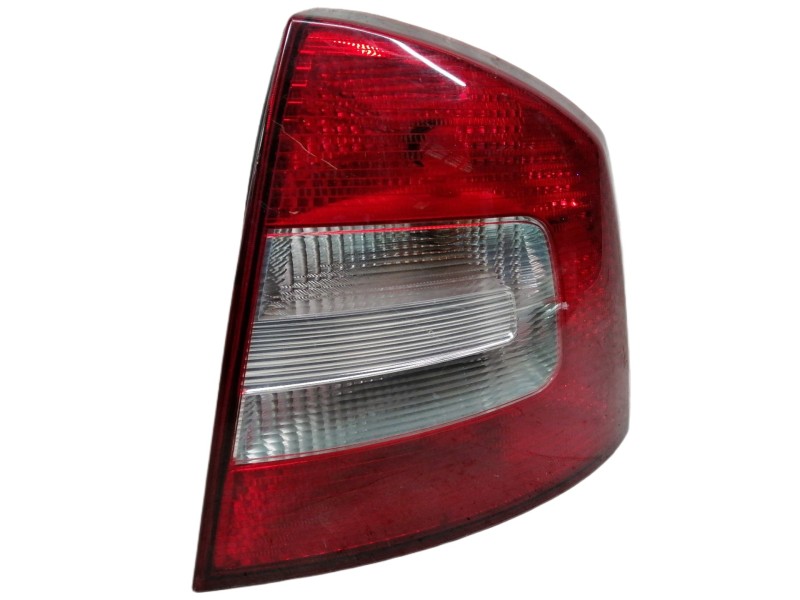 Recambio de piloto trasero derecho para skoda octavia berlina (1z3) ambition referencia OEM IAM 086651918R  