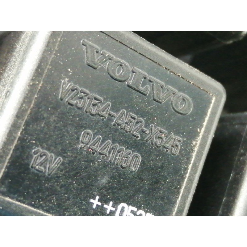 Recambio de caja reles / fusibles para volvo s60 berlina 2.4 d referencia OEM IAM 30728132 V23134A52X345 9441160