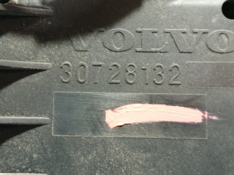 Recambio de caja reles / fusibles para volvo s60 berlina 2.4 d referencia OEM IAM 30728132 V23134A52X345 9441160