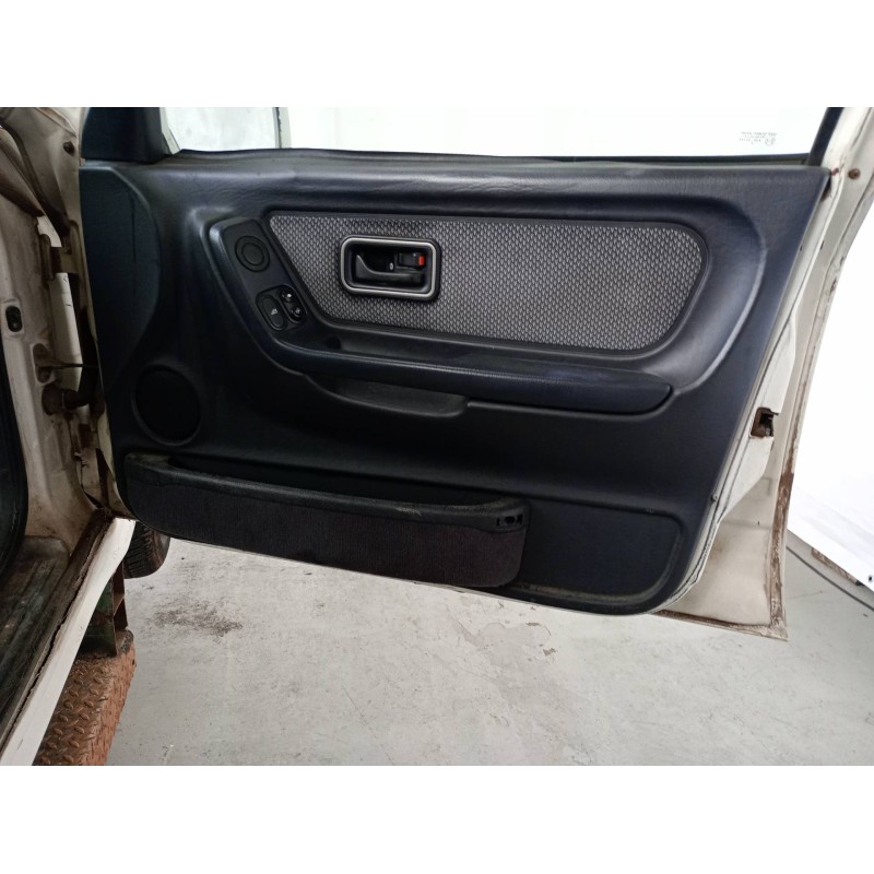 Recambio de guarnecido puerta delantera derecha para ford scorpio cl berlina referencia OEM IAM   