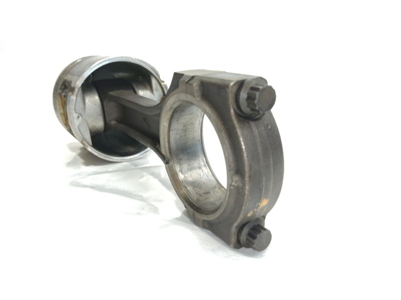 Recambio de piston para mazda 6 berlina (gg) 2.0 crtd 136 active (5-ptas.) referencia OEM IAM   