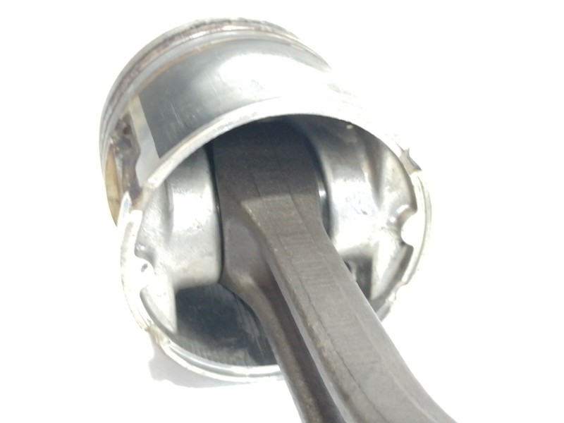 Recambio de piston para mazda 6 berlina (gg) 2.0 crtd 136 active (5-ptas.) referencia OEM IAM   