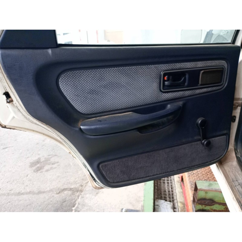 Recambio de guarnecido puerta trasera izquierda para ford scorpio cl berlina referencia OEM IAM   