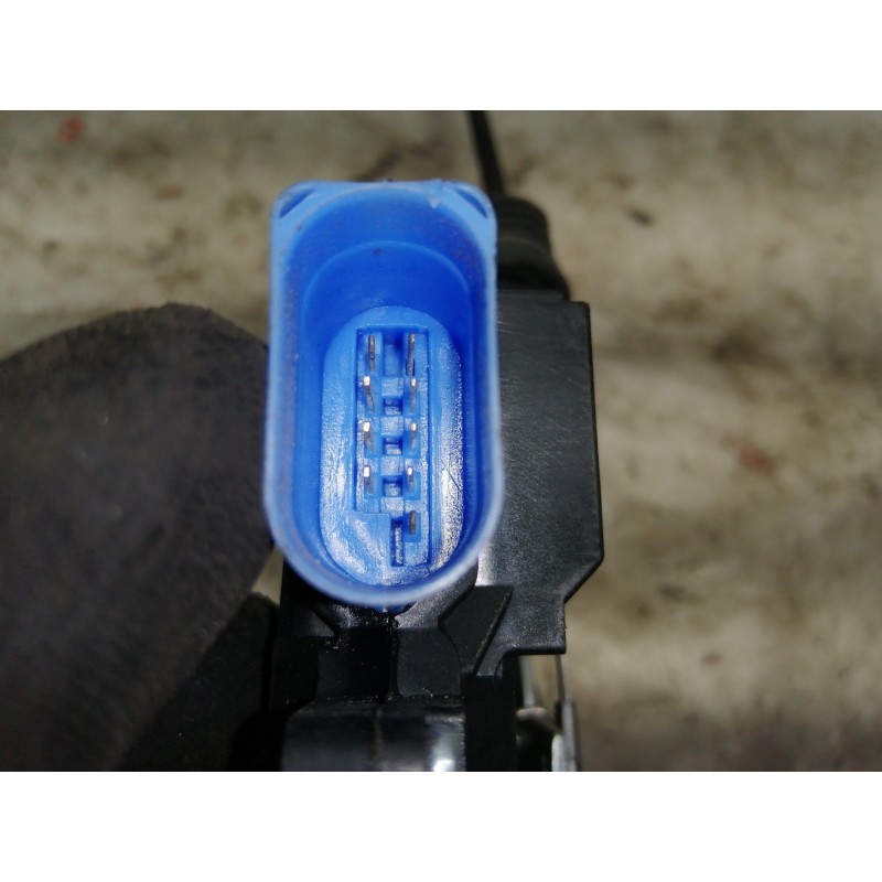 Recambio de cerradura puerta delantera derecha para skoda octavia berlina (1z3) 1.9 tdi referencia OEM IAM PA6630FV  