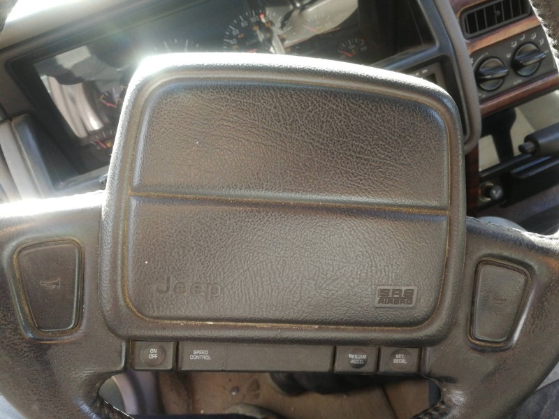 Recambio de airbag delantero izquierdo para jeep gr.cherokee (zj)/(z) 5.2 ltd. (zj) referencia OEM IAM P5DV01MX8 TCV2A003410177 