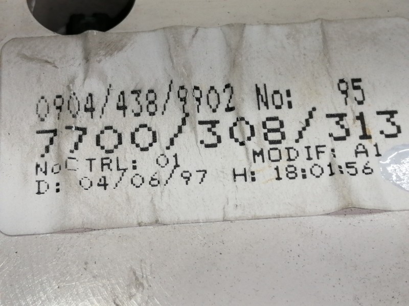 Recambio de cuadro instrumentos para renault trafic (desde 5.89) t 1400 referencia OEM IAM 7700308313  