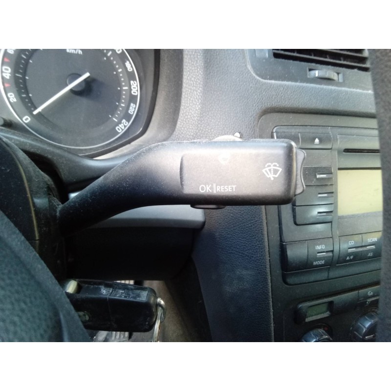 Recambio de mando limpia para skoda octavia berlina (1z3) 1.9 tdi referencia OEM IAM   