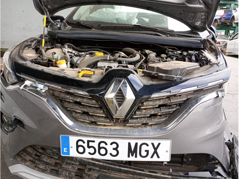 Recambio de rejilla delantera para renault captur ii referencia OEM IAM   