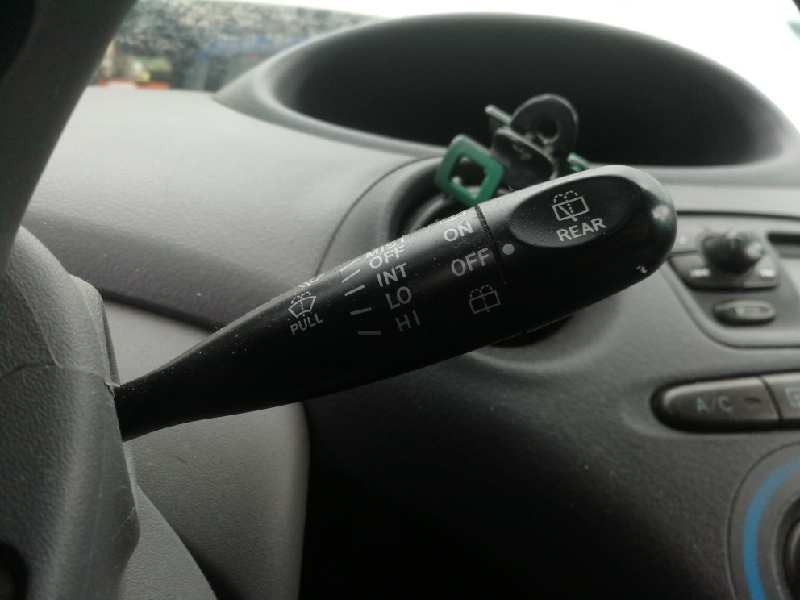 Recambio de mando limpia para toyota yaris (ncp1/nlp1/scp1) 1.0 linea terra referencia OEM IAM 173647  