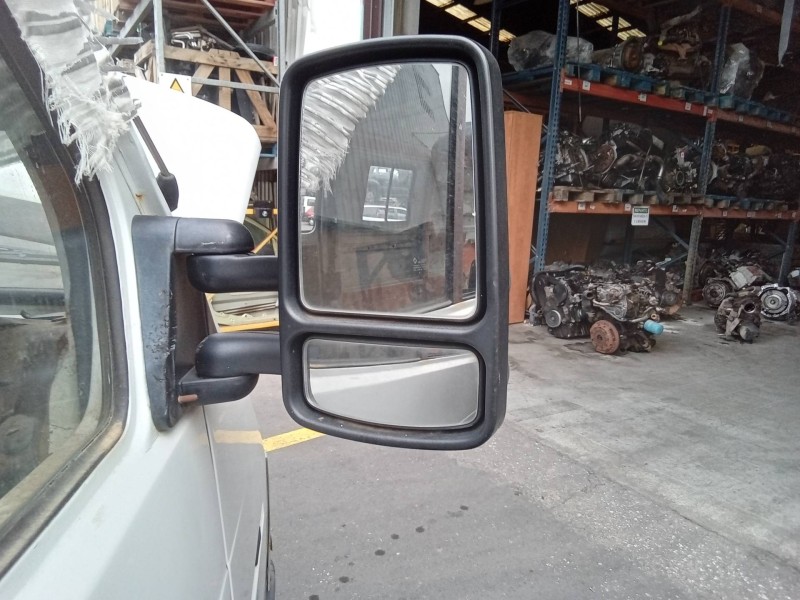 Recambio de retrovisor derecho para renault trafic (desde 5.89) t 1400 referencia OEM IAM   