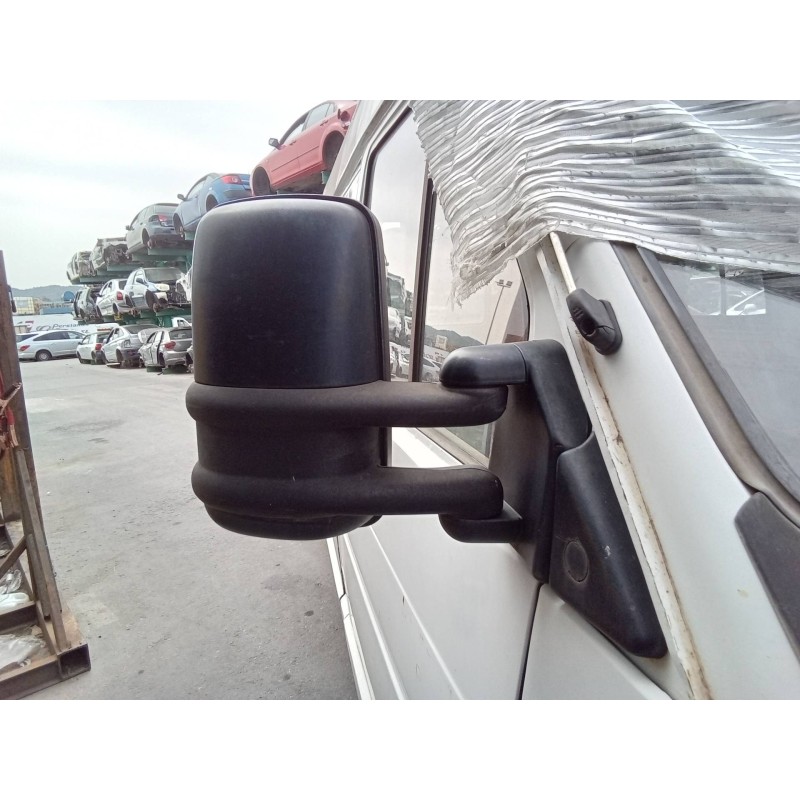 Recambio de retrovisor derecho para renault trafic (desde 5.89) t 1400 referencia OEM IAM   