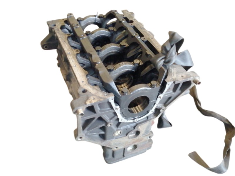 Recambio de bloque para mitsubishi space wagon (n30/n40) 2000 glx diesel referencia OEM IAM XK6502  BLOQUE MOTOR DESNUDO