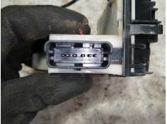 Recambio de cerradura puerta trasera izquierda para peugeot 208 access referencia OEM IAM    2