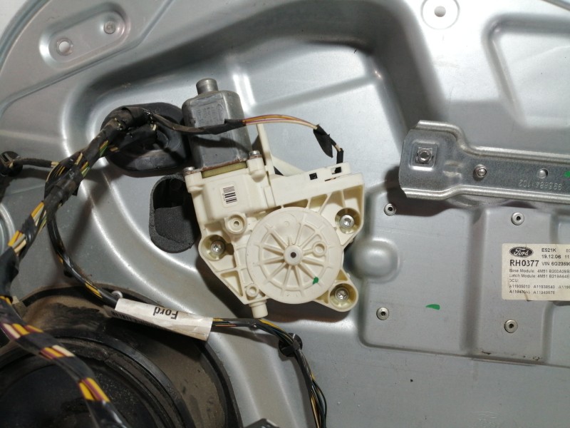 Recambio de elevalunas delantero derecho para ford focus berlina (cap) trend referencia OEM IAM 4M51B203A28BF 4M51B219A64EL 4M51