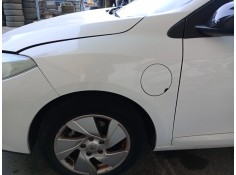 Recambio de aleta delantera izquierda para renault fluence z.e. dynamique referencia OEM IAM    2