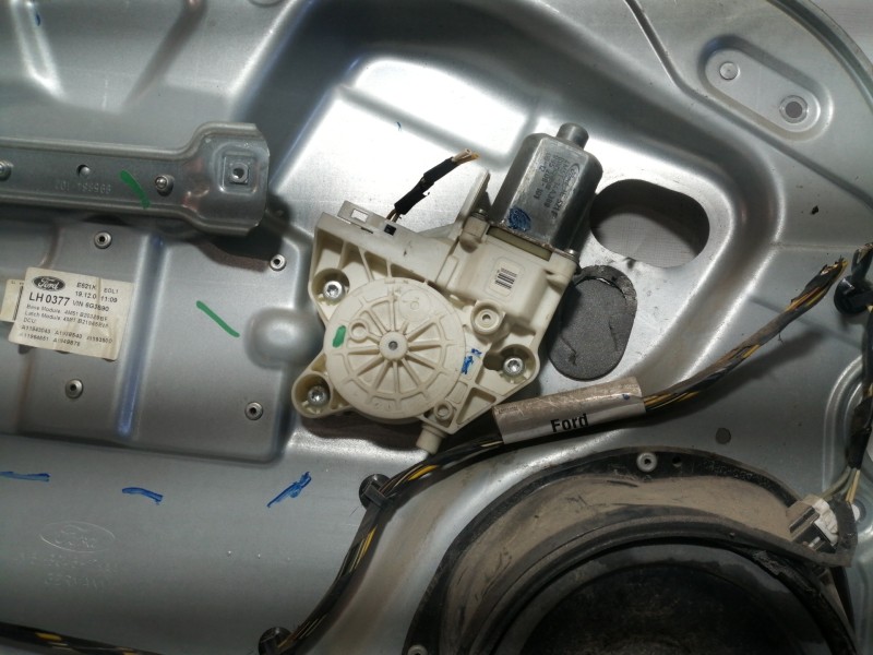 Recambio de elevalunas delantero izquierdo para ford focus berlina (cap) trend referencia OEM IAM 4M51B045H17AA 4M51B203A29BF / 