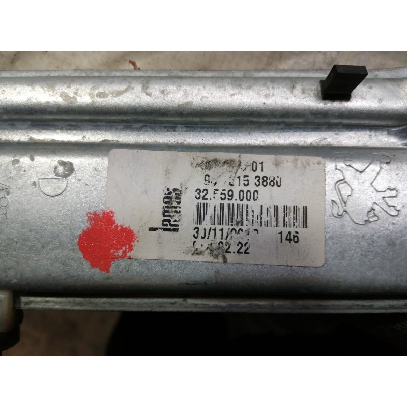 Recambio de elevalunas trasero derecho para peugeot 208 access referencia OEM IAM 32559000 9673153880 