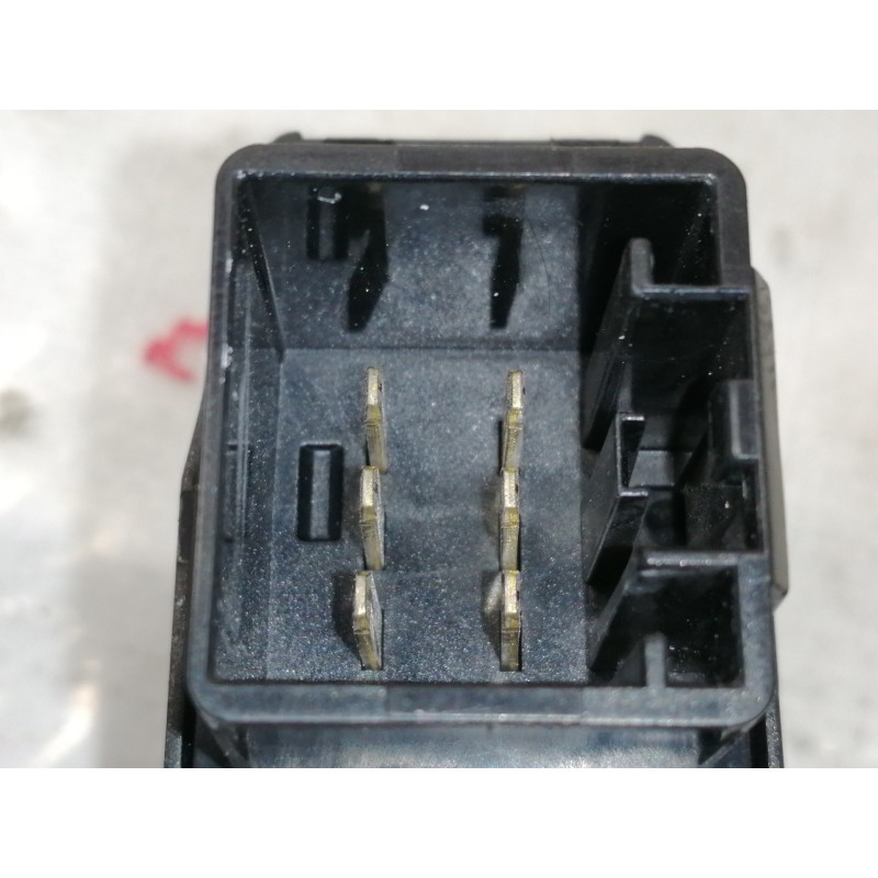 Recambio de mando elevalunas trasero izquierdo para volvo s60 berlina 2.4 d referencia OEM IAM 30658696  