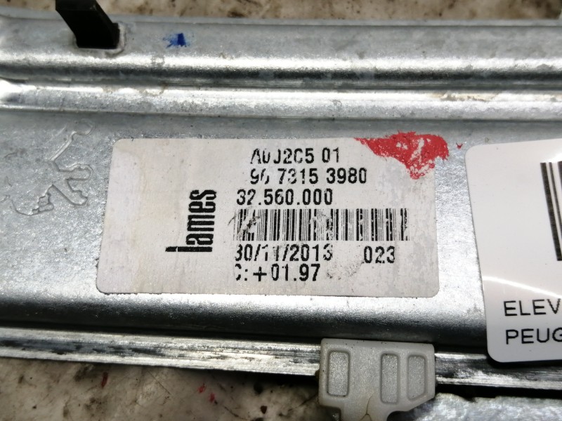 Recambio de elevalunas trasero izquierdo para peugeot 208 access referencia OEM IAM 9673153980 32560000 