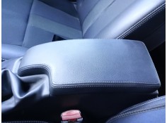 Recambio de apoyabrazos central para renault fluence z.e. dynamique referencia OEM IAM    2