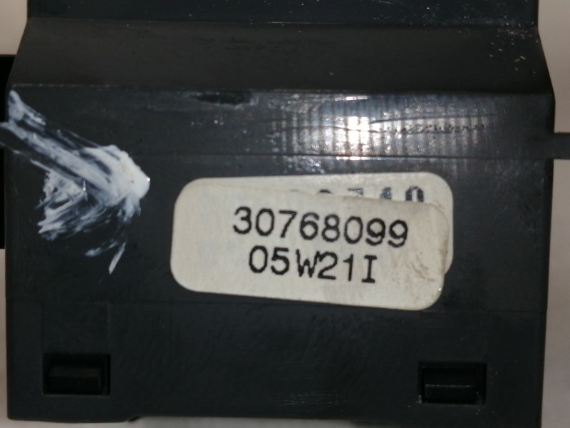 Recambio de mando limpia para volvo s60 berlina 2.4 d referencia OEM IAM 30768099  