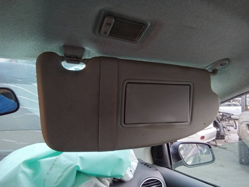 Recambio de parasol derecho para ford focus berlina (cap) trend referencia OEM IAM   