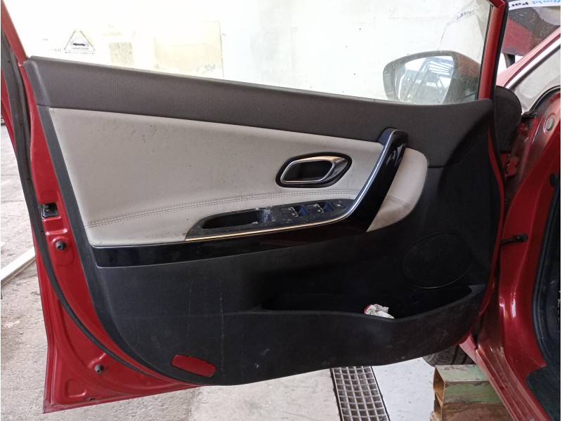 Recambio de guarnecido puerta delantera izquierda para kia ceed drive referencia OEM IAM 82350A2000WK  