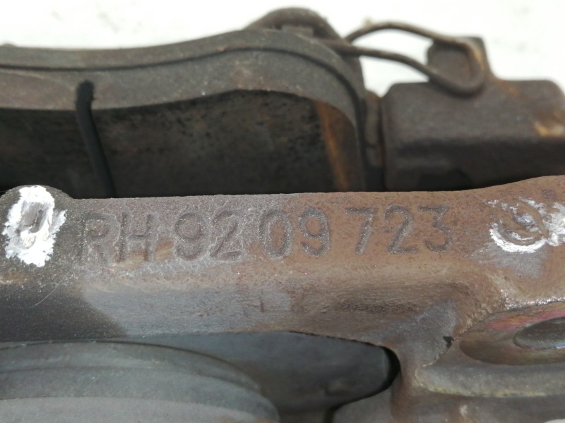 Recambio de pinza freno delantera derecha para volvo s60 berlina 2.4 d referencia OEM IAM LH9209722  