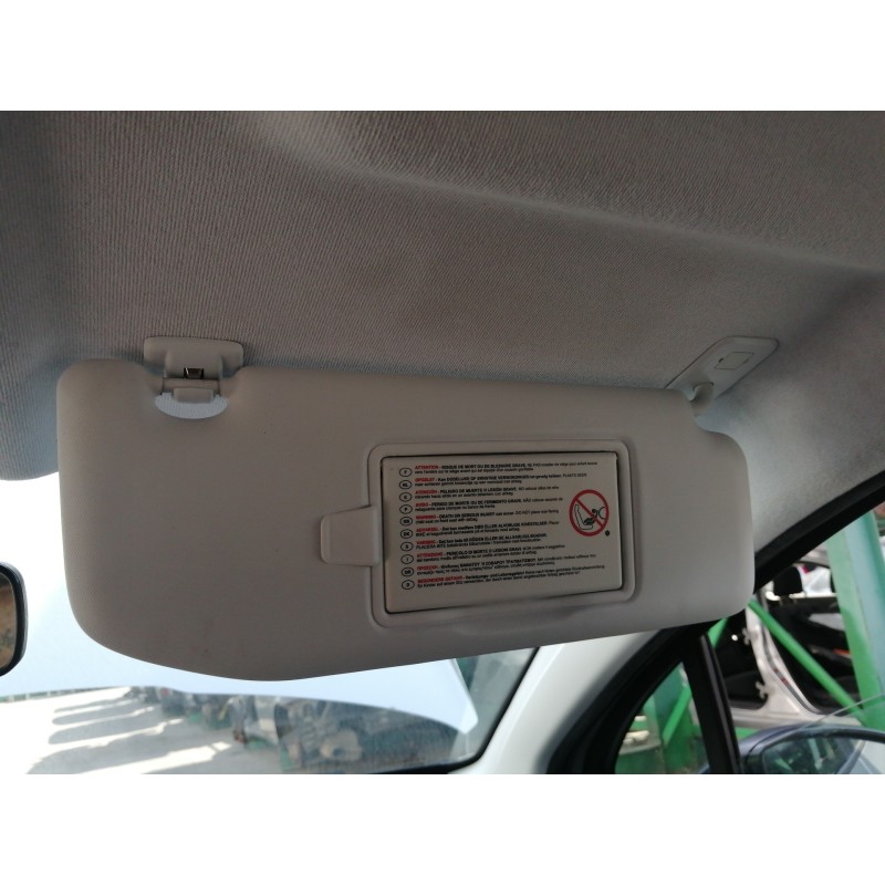 Recambio de parasol derecho para peugeot 208 access referencia OEM IAM   