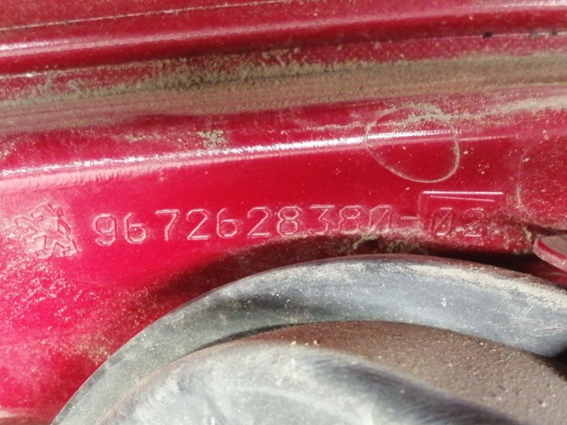 Recambio de piloto trasero derecho para peugeot 208 access referencia OEM IAM 967262838002 VCPFX13404A 79998D 