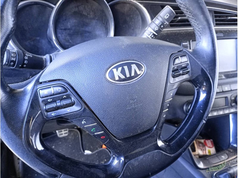 Recambio de airbag delantero izquierdo para kia ceed drive referencia OEM IAM 56900A2100 56900A2100 