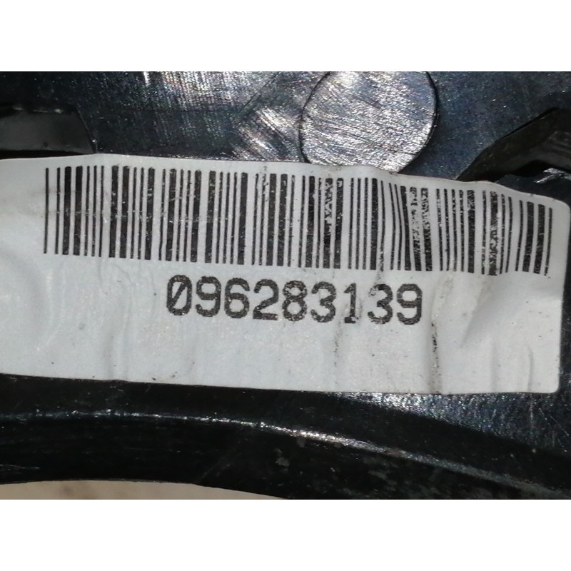 Recambio de retrovisor izquierdo para peugeot 208 access referencia OEM IAM 096283139  MANUAL CALEFACTABLE