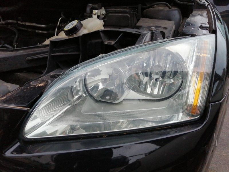 Recambio de faro izquierdo para ford focus berlina (cap) st racing orange referencia OEM IAM 4M5113W030AD  